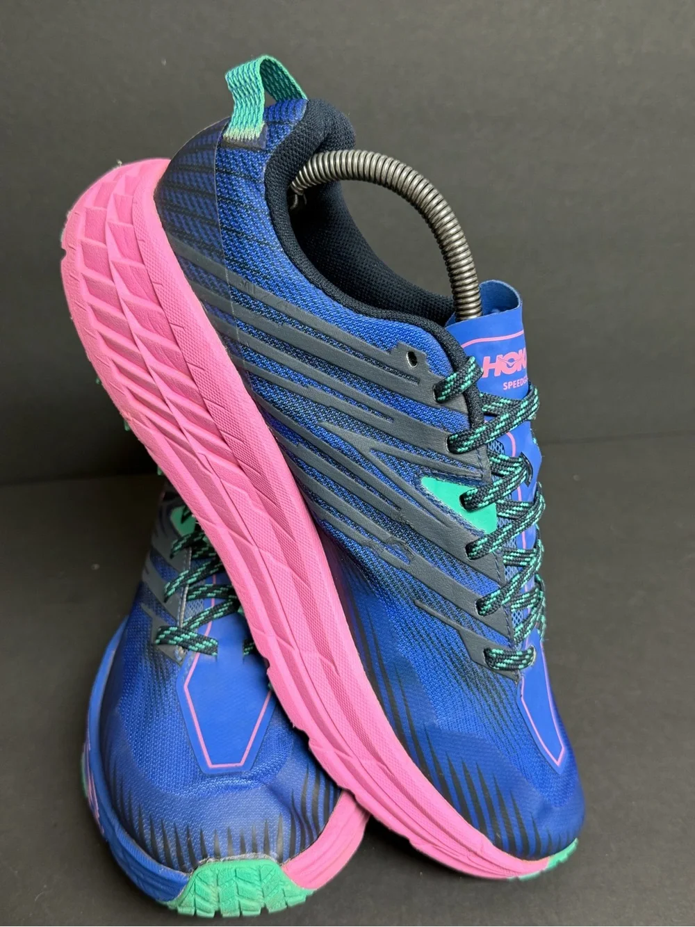 Hoka One One  Speedgoat 4 Vibram Women's Trail Running Sneaker Shoes Size 10.5